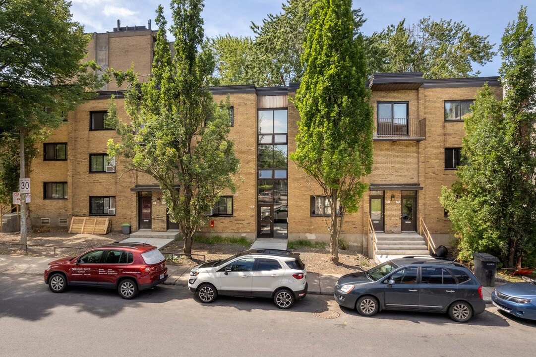 520 Richmond Rue in Montréal, QC - Building Photo