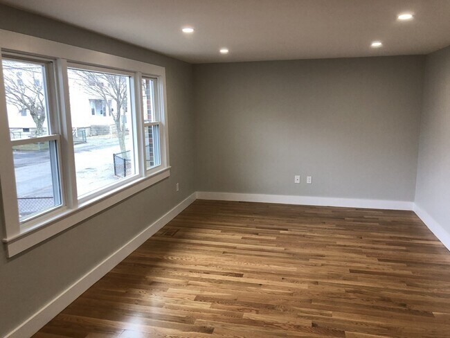 17 French St in Watertown, MA - Building Photo - Building Photo