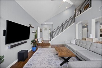 408 Shep St in Austin, TX - Building Photo - Building Photo