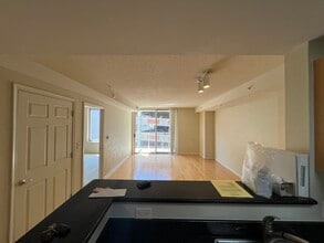 2726 Gallows Rd, Unit YOUR NEW HOME in Vienna, VA - Building Photo - Building Photo