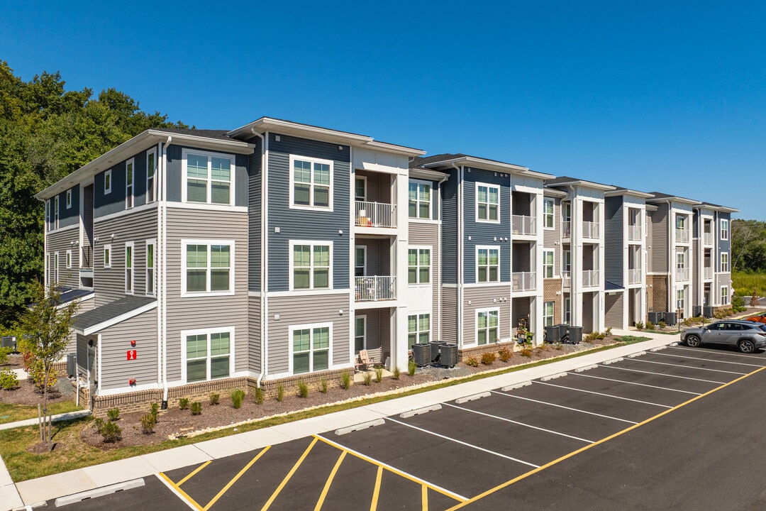Ascend by the Sea in Frankford, DE - Foto de edificio