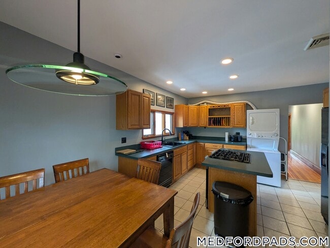 80 North St in Medford, MA - Building Photo - Building Photo