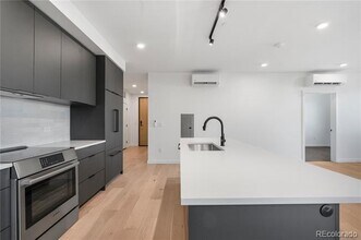 1601 Park Ave in Denver, CO - Foto de edificio - Building Photo