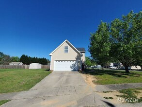 3016 Christian Scott Ln in Charlotte, NC - Building Photo - Building Photo
