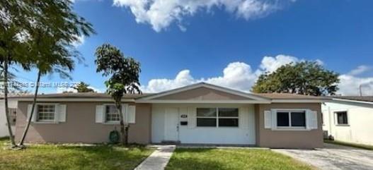 5820 SW 94th Pl in Miami, FL - Building Photo