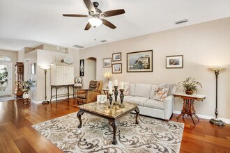 8982 Founders Cir in Palmetto, FL - Building Photo - Building Photo