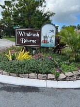 3188 Windrush Bourne in Sarasota, FL - Building Photo - Building Photo