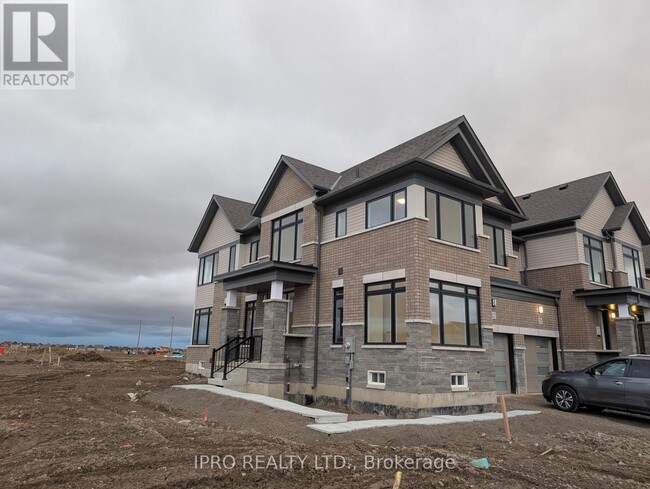 127 Alway Rd in Hamilton, ON - Building Photo - Building Photo