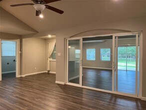 304 S Shadowbend Dr in Friendswood, TX - Building Photo - Building Photo