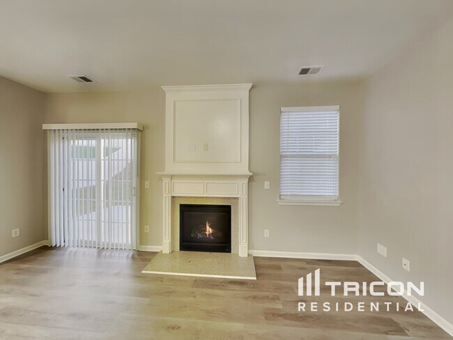 915 Old Forester Ln in Charlotte, NC - Building Photo - Building Photo