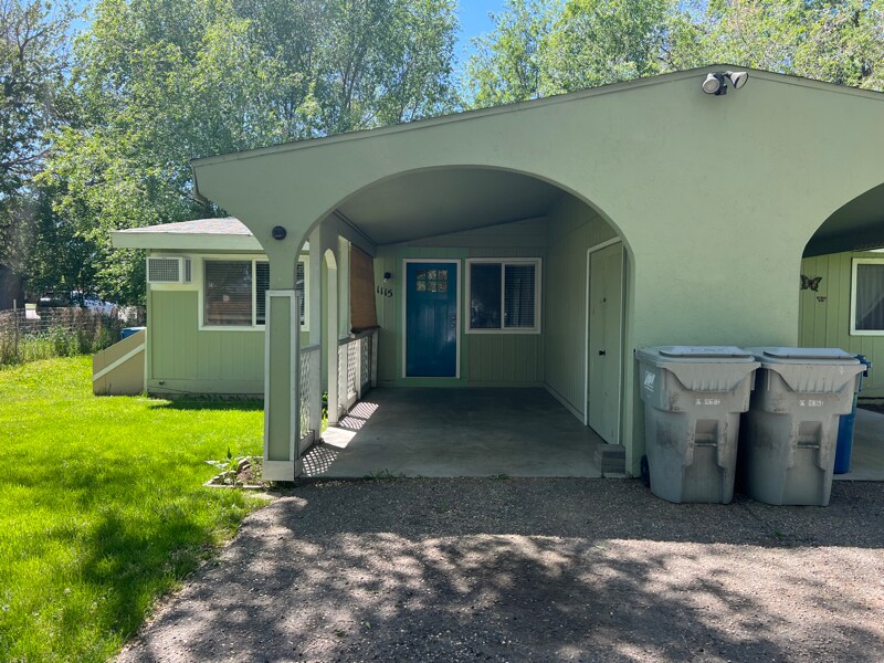 1113-1115 Ivy St in Nampa, ID - Building Photo