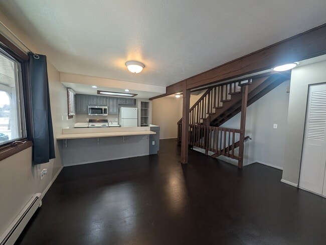 9533 W Alameda Ave in Lakewood, CO - Building Photo - Building Photo