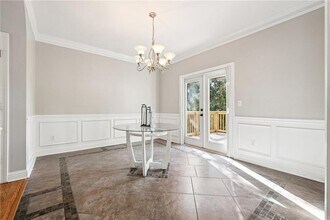 10090 Jones Bridge Rd in Alpharetta, GA - Building Photo - Building Photo