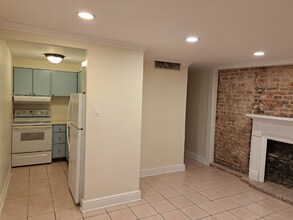 617 Dauphine St in New Orleans, LA - Building Photo - Building Photo