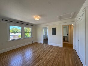 443 62nd St in Oakland, CA - Foto de edificio - Building Photo
