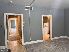 27 N Hanover St in Pottstown, PA - Building Photo - Building Photo