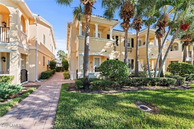 15316 Latitude Dr in Bonita Springs, FL - Building Photo - Building Photo