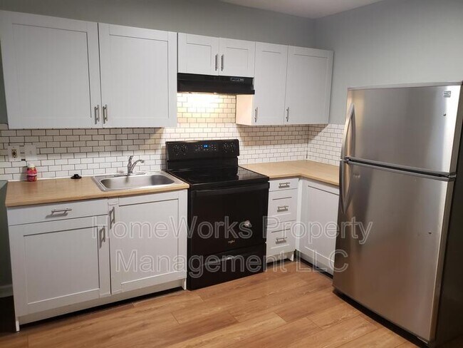 2510 Lauretta Ave photo'