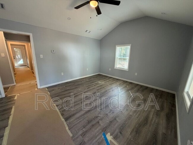 311 Hunter St in Union Point, GA - Building Photo - Building Photo