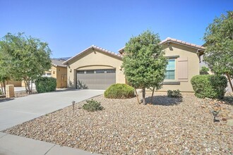 7642 W Whitehorn Trail in Peoria, AZ - Building Photo - Building Photo