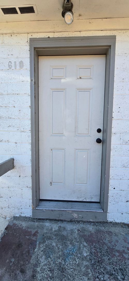 property at 610 N 3rd St