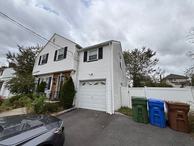 property at 130 Birchwood Rd