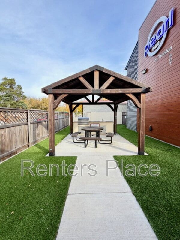 807 S Trenton Ave in Tulsa, OK - Building Photo - Building Photo