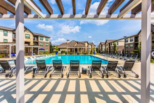 McKenzie Park Apartments