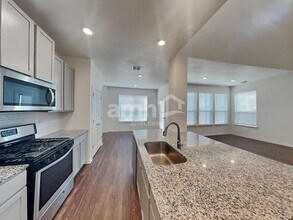 2721 Meadowood Heights in New Braunfels, TX - Building Photo - Building Photo