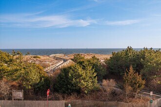 56 Buxton St in Lido Beach, NY - Building Photo - Building Photo