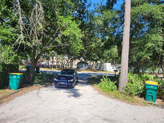 38 4th St, Unit Shalimar Rentals in Shalimar, FL - Building Photo - Building Photo