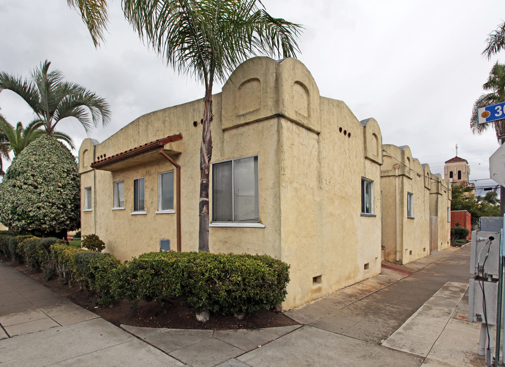 3301-3315 30th St in San Diego, CA - Building Photo