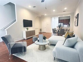 15753 Seabolt in Addison, TX - Building Photo - Building Photo
