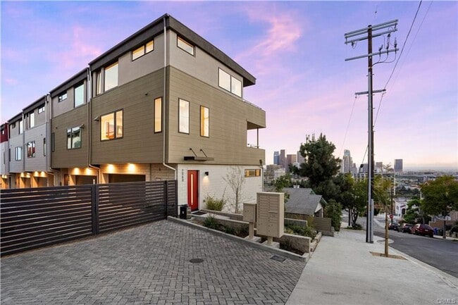 property at 1054 Joels Pl