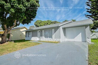 6061 Lambeth Cir in Greenacres, FL - Foto de edificio - Building Photo