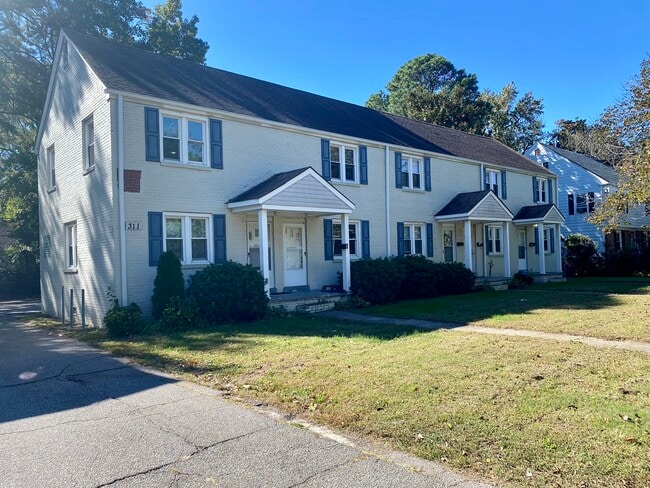 307 W Little Creek Rd