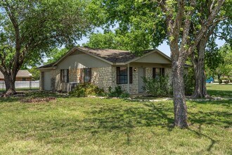 580 Plaza Ct in Harker Heights, TX - Building Photo - Building Photo