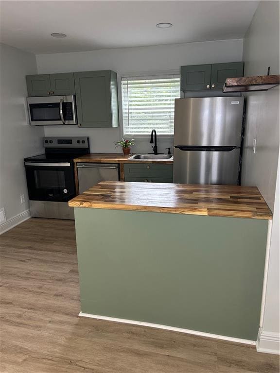 property at 1875 Dunlap Ave