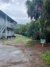 3091 64th St SW, Unit G-Upstairs unit in Naples, FL - Foto de edificio - Building Photo