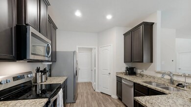 6119 Cooper Cash in San Antonio, TX - Building Photo - Building Photo