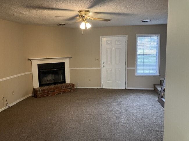 1823 Holmes St in Tupelo, MS - Building Photo - Building Photo