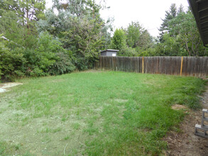 1316 Crestmore Plz in Fort Collins, CO - Building Photo - Building Photo