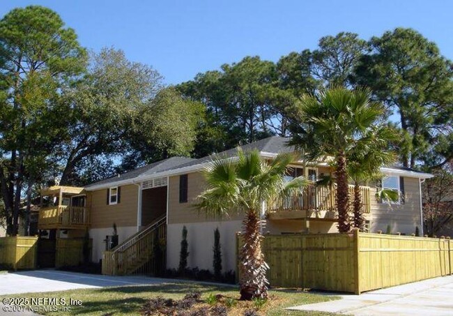 property at 119 Poinsettia St