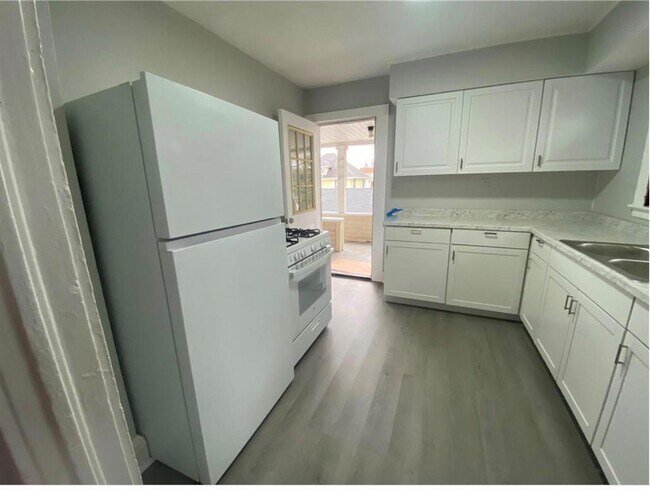 464 NY-17M in Middletown, NY - Building Photo - Building Photo
