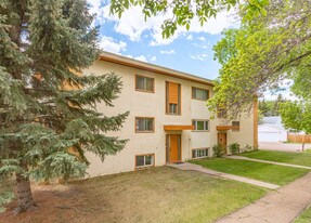 Sandstone in Edmonton, AB - Building Photo