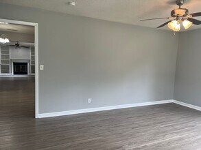 423 Mary Scott Dr in Goose Creek, SC - Building Photo - Building Photo