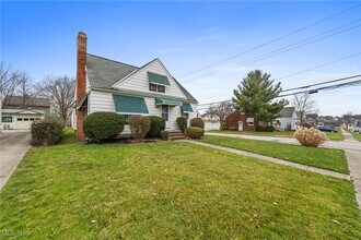 4900 E 86th St in Garfield Heights, OH - Building Photo - Building Photo