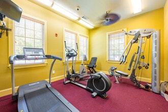 Pine Crest Apartments in Covington, LA - Foto de edificio - Interior Photo