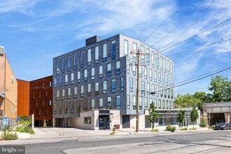 5013 Springfield Ave in Philadelphia, PA - Building Photo - Building Photo