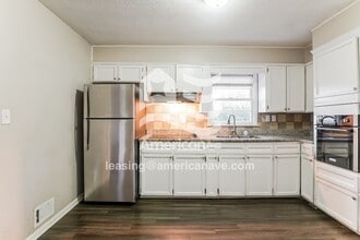 1107 Ave I in Bessemer, AL - Foto de edificio - Building Photo